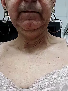 Emily de Carla online show from 04-14-26, 06:40