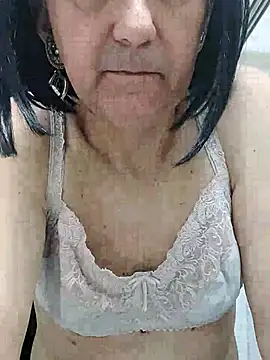 Emily de Carla online show from 12-19-25, 07:44