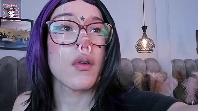 Dark nina  online show from 11-10-25, 03:22