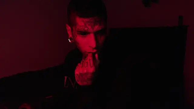 black firex online show from 10-08-25, 03:35