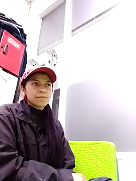 Raven Rouge  online show from 02-27-26, 07:57