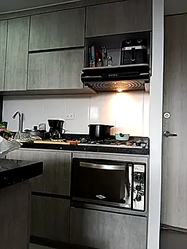 Vikyvoyeur online show from 04-12-26, 06:33