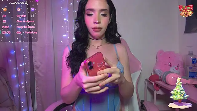 Snapshot of victoriabb28 chatting on 11-20-25, 02:34 victoriabb28 online show from 11-20-25, 02:34