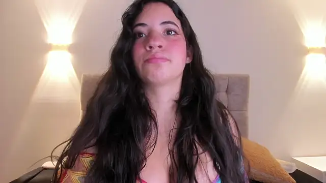 Nicol Chang online show from 09-30-25, 03:56