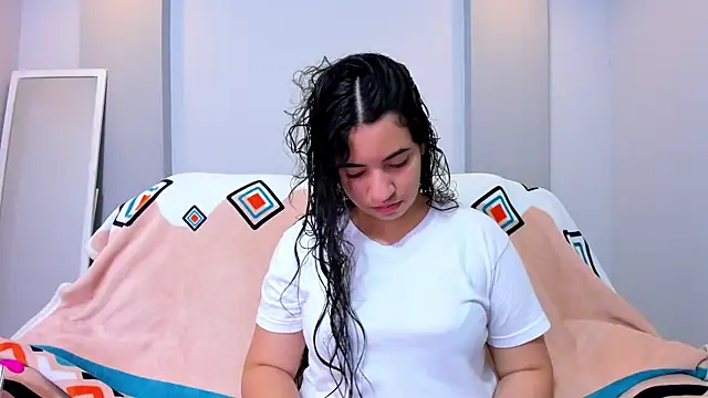 Nicol Chang online show from 11-21-25, 08:19