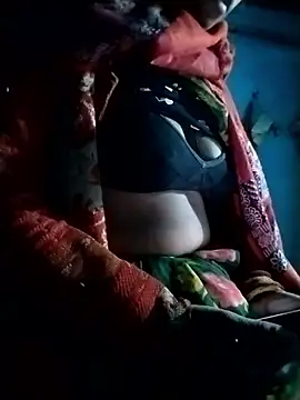 Hot-qwer online show from 01-08-26, 01:39