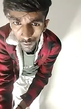 Snapshot of alone_-_deep chatting on 12-21-25, 04:30 alone - deep online show from 12-21-25, 04:30