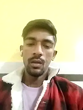 Snapshot of alone_-_deep chatting on 12-20-25, 02:03 alone - deep online show from 12-20-25, 02:03