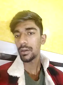 Snapshot of alone_-_deep chatting on 12-23-25, 03:06 alone - deep online show from 12-23-25, 03:06