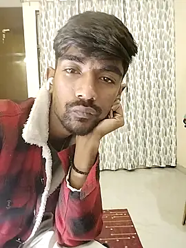 Snapshot of alone_-_deep chatting on 12-22-25, 05:18 alone - deep online show from 12-22-25, 05:18