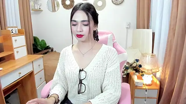 joyfulmartinaa online show from 09-28-25, 05:53