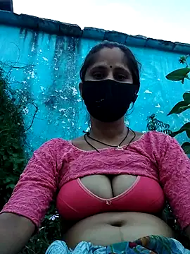 Hot-ilaiy online show from 10-04-25, 12:07