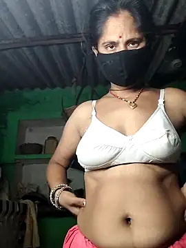 Hot-ilaiy online show from 09-12-25, 10:42