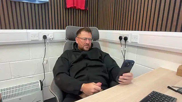 bilf1978 online show from 02-26-26, 07:52