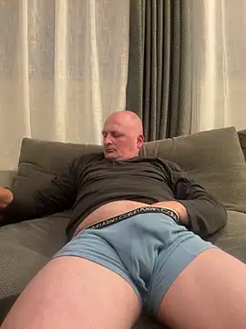 Attila120 online show from 04-13-26, 07:29