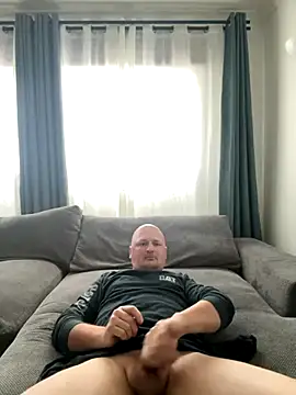 Attila120 online show from 11-23-25, 09:41