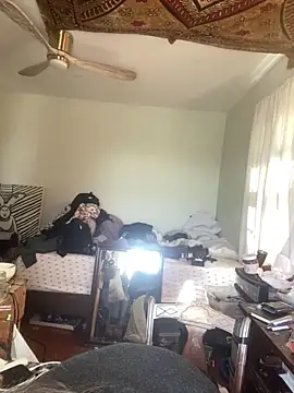 XanderOzzz online show from 02-11-26, 04:07