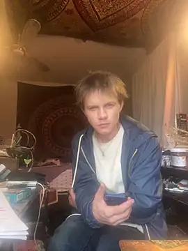 XanderOzzz online show from 11-21-25, 09:25