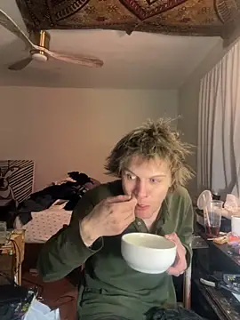 XanderOzzz online show from 02-10-26, 12:04