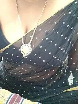 Snapshot of Tamil-rami chatting on 09-24-25, 08:54 Tamil-rami online show from 09-24-25, 08:54