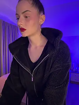 bigJuicyPussy online show from 04-03-26, 01:28