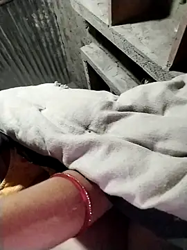 Snapshot of Punam_ji chatting on 11-09-25, 01:53 Punam ji online show from 11-09-25, 01:53