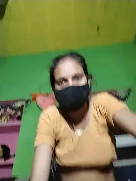 Snapshot of Punam_ji chatting on 05-28-26, 11:54 Punam ji online show from 05-28-26, 11:54