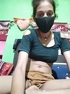 Snapshot of Punam_ji chatting on 06-21-26, 11:21 Punam ji online show from 06-21-26, 11:21