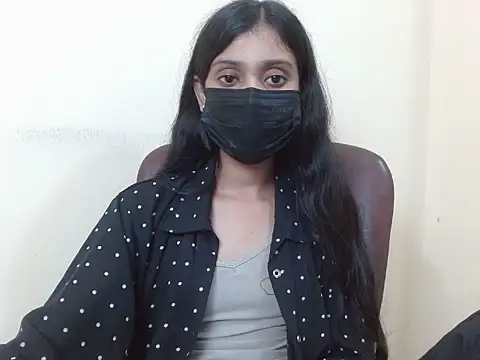 smallcuute online show from 09-16-25, 09:43