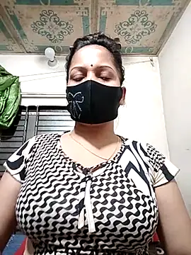 Snapshot of Payel_50 chatting on 05-19-26, 02:35 Payel 50 online show from 05-19-26, 02:35