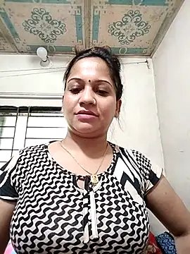 Snapshot of Payel_50 chatting on 06-02-26, 04:56 Payel 50 online show from 06-02-26, 04:56