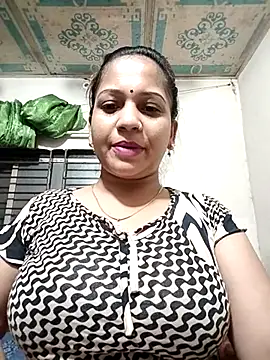 Payel 50 online show from 06-27-26, 07:53