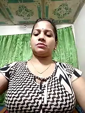 Snapshot of Payel_50 chatting on 06-10-26, 09:05 Payel 50 online show from 06-10-26, 09:05