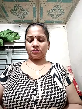 Payel 50 online show from 06-24-26, 11:57