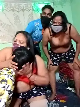 LoveOnStream online show from 11-23-25, 04:44