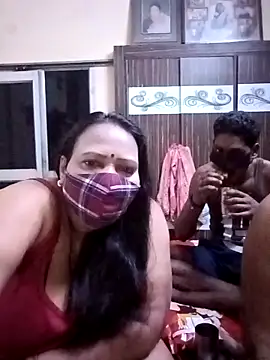 LoveOnStream online show from 02-24-26, 12:44