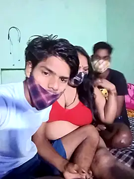 LoveOnStream online show from 10-25-25, 12:21