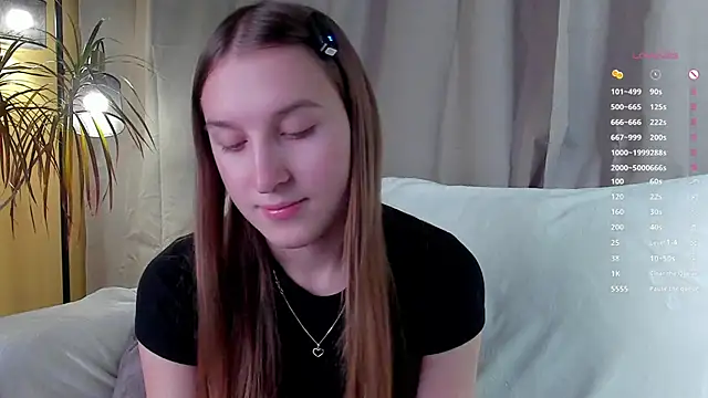 NanaMertins online show from 11-18-25, 01:10