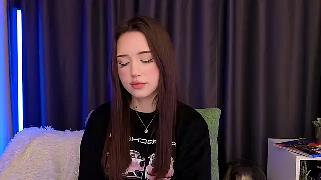 BlackEyesGirl online show from 04-26-26, 06:32