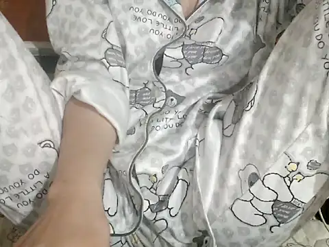 Lamoon 2k online show from 11-15-25, 04:27