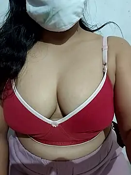 Snapshot of Sakshi4u chatting on 01-08-26, 03:29 Sakshi4u online show from 01-08-26, 03:29