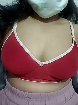 Snapshot of Sakshi4u chatting on 12-19-25, 03:25 Sakshi4u online show from 12-19-25, 03:25