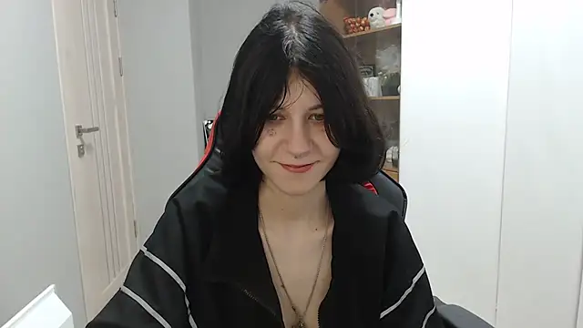 TinaQuiin online show from 09-24-25, 08:10