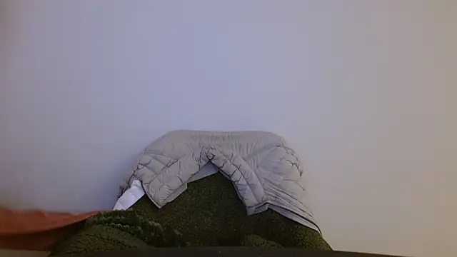 Esmee-Xxx online show from 10-11-25, 07:04