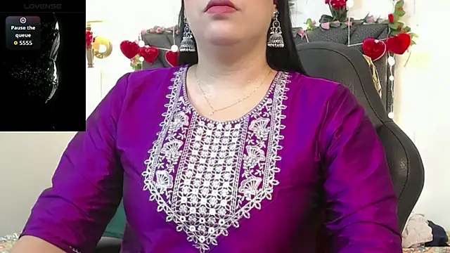 IndraKaur  online show from 02-25-26, 11:43