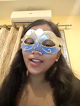 Snapshot of rimasharma_10 chatting on 09-11-25, 05:46 rimasharma 10 online show from 09-11-25, 05:46