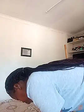 Snapshot of CandyNaynay chatting on 02-07-26, 07:05 CandyNaynay online show from 02-07-26, 07:05