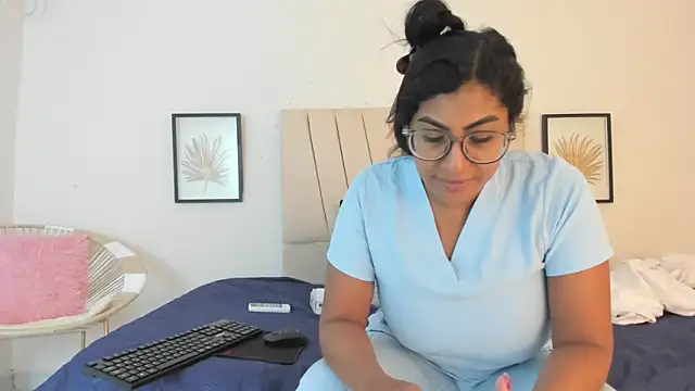  Miaa khalifa  online show from 03-23-26, 12:05