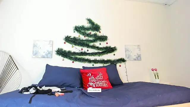  Miaa khalifa  online show from 11-25-25, 12:38