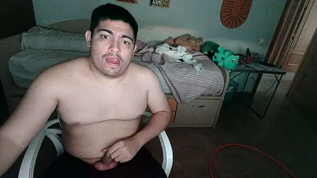 Snapshot of Martigato3 chatting on 10-28-25, 04:50 Martigato3 online show from 10-28-25, 04:50